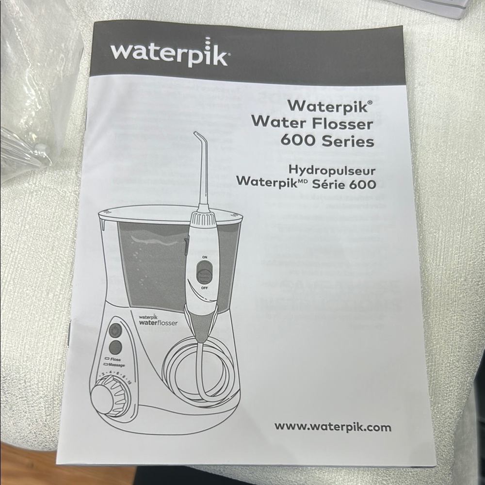 Waterpik Aquarius HydroPulseur Oral Irrigator - Blue - Picture 4 of 5